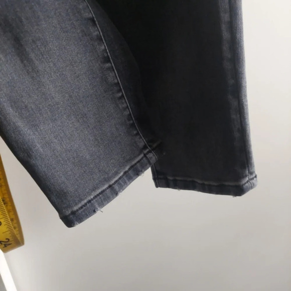 Current/Elliott "Everett" high waisted stiletto Jeans Faded Black/Gray Size 28 - Picture 7 of 8